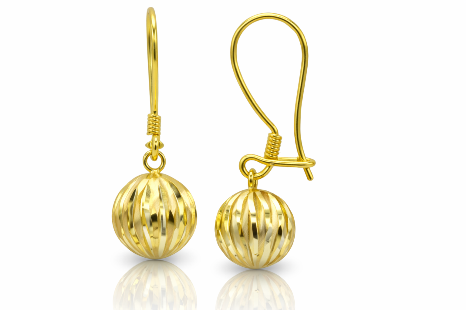 Sallantılı Karpuz Model Gümüş Top Küpe