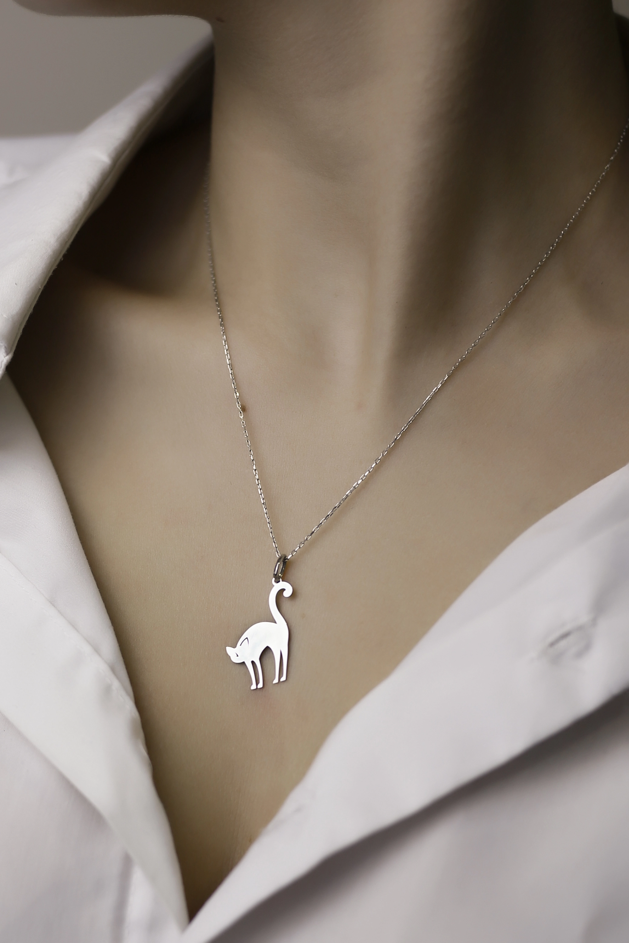 925 Ayar Gümüş Kedi Figürlü Kolye