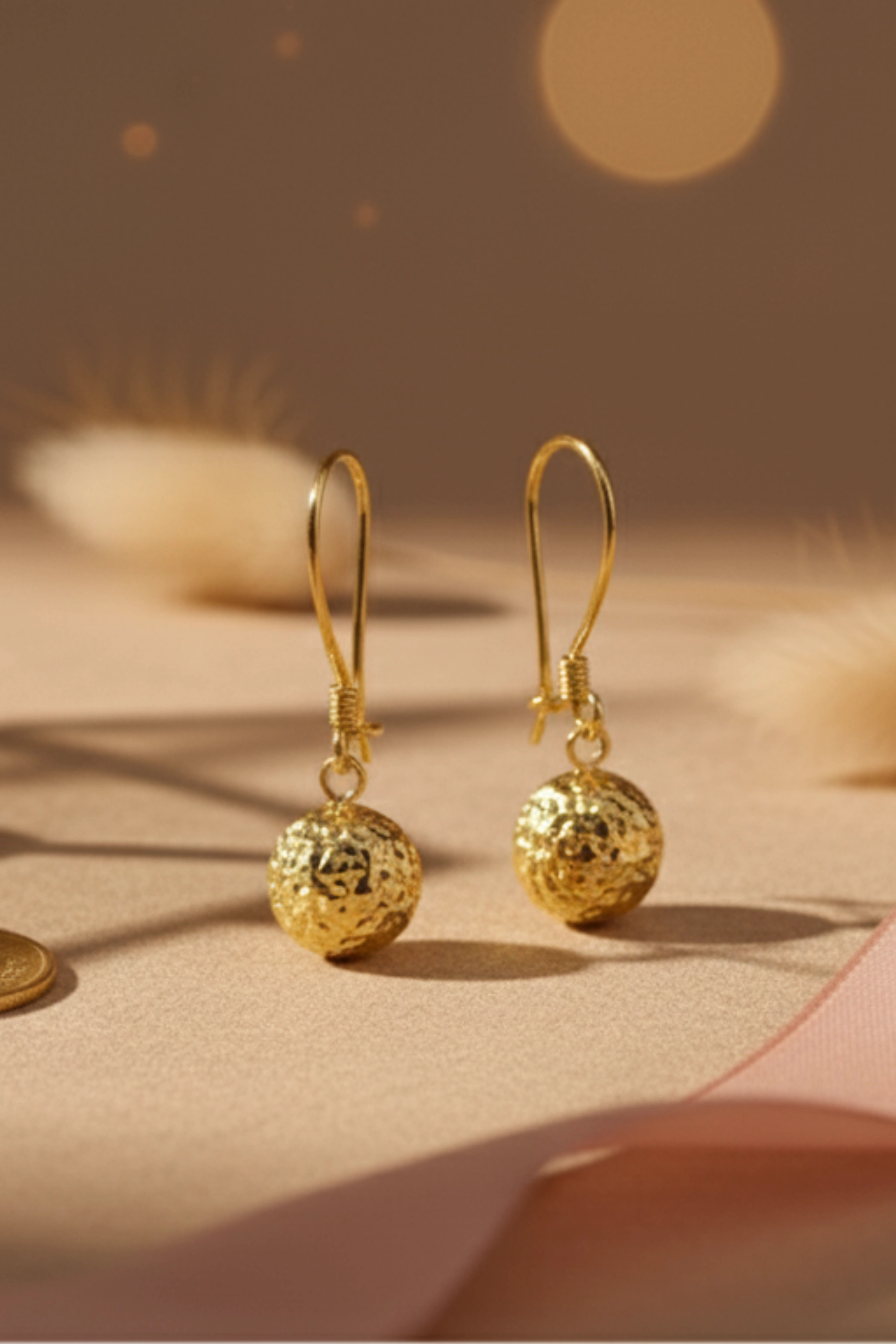 Sallantılı Kristal Kalemli Gümüş Top Küpe