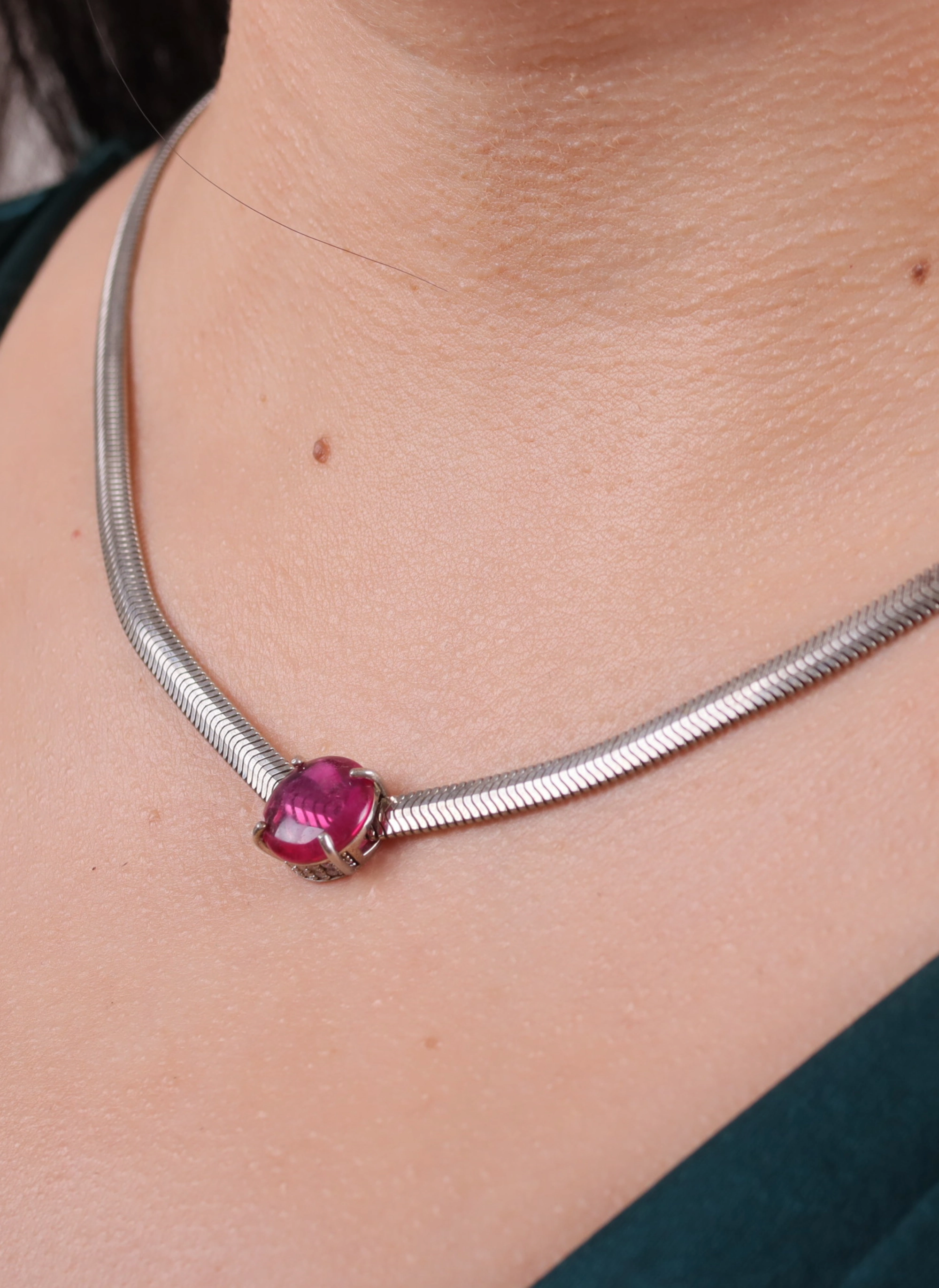 İtalyan Ezme Zincirli Fuşya Taşlı Gümüş Kolye