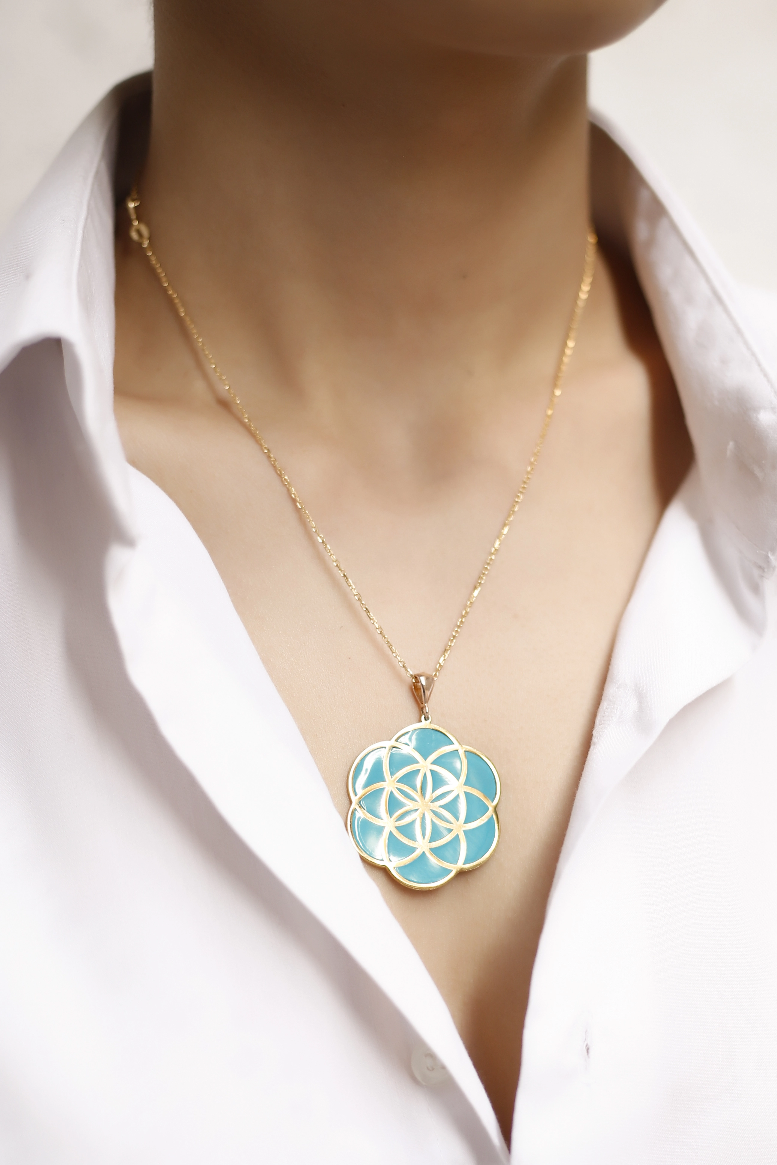 925 Ayar Gümüş Mavi Mineli Yaşam Çiçeği Kolye